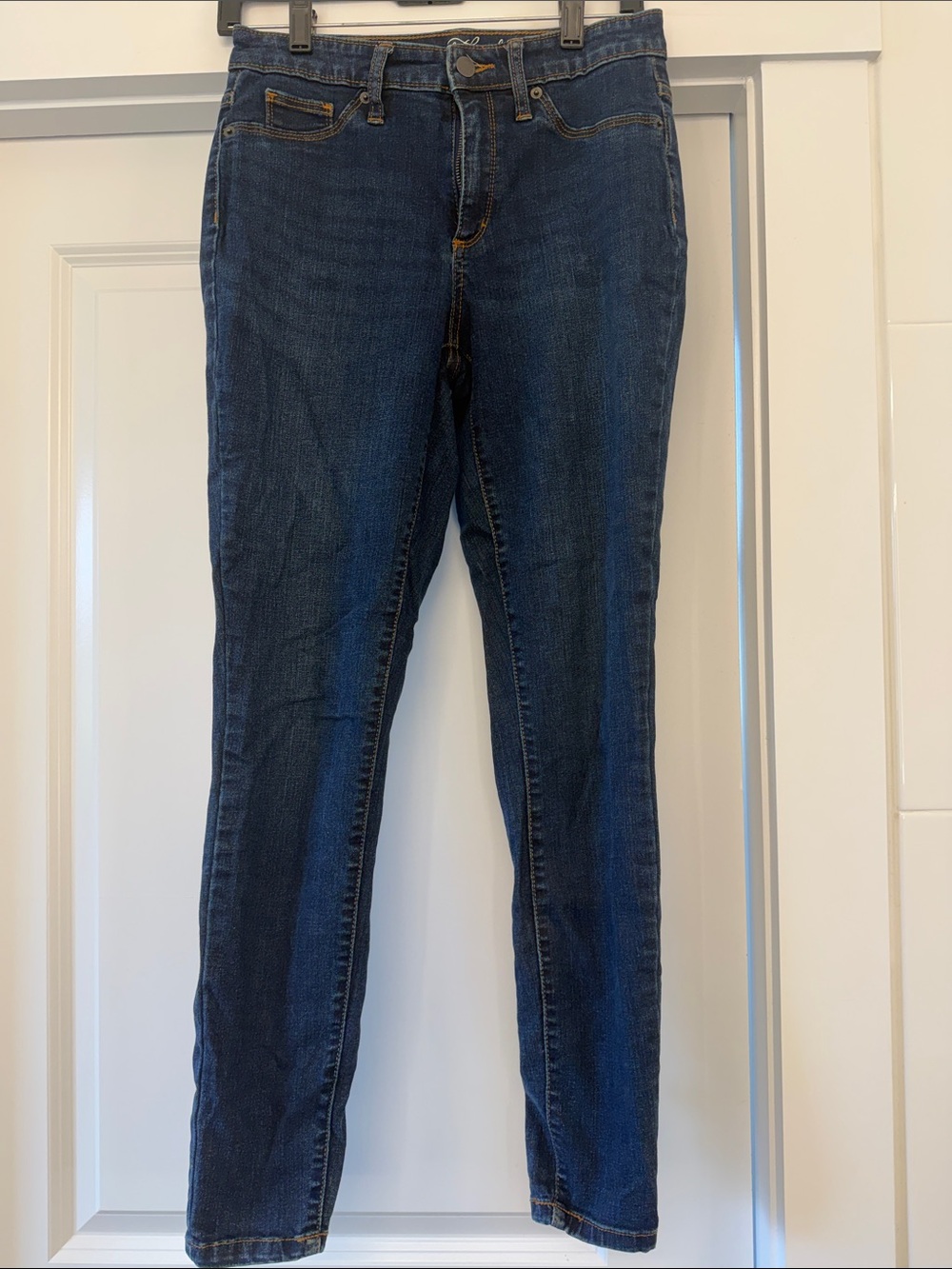 Universal Thread Dark Blue Skinny Jeans